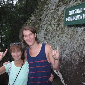 Meet your Posher, Victoria